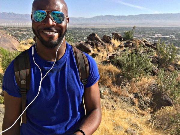 Aya Travel Nurse hikes Palm Springs, California